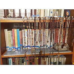 Denario de madera con medallas de santos