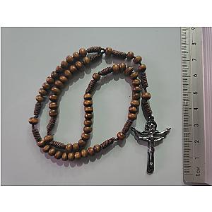 Rosario de madera de olivo con crucifijo plateado