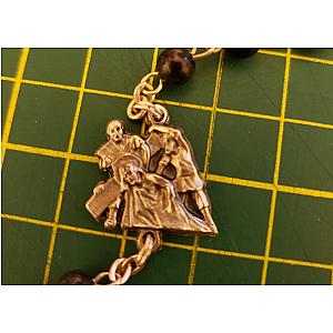 Rosario de los Siete Dolores con medalla de la Dolorosa