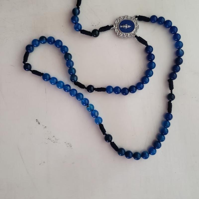 Rosario de cristal azul