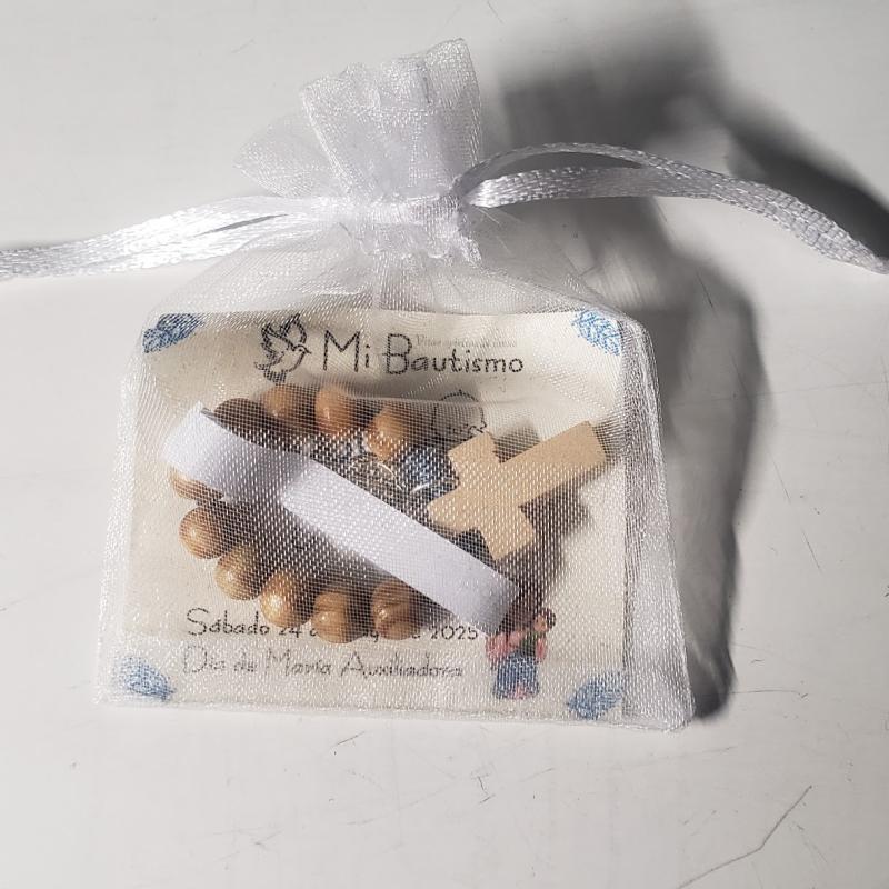 Denario de madera de olivo para bautismo