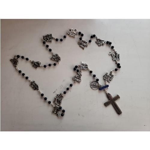 Vía Crucis con medallas de estaciones