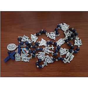 Vía Crucis con medallas de estaciones en metal plateado